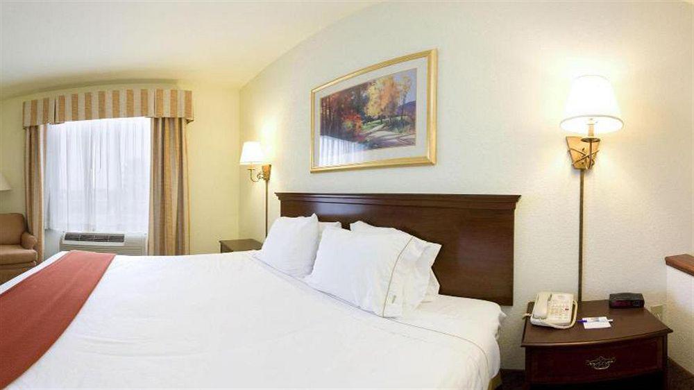 Holiday Inn Express Hotel And Suites Weslaco By Ihg Exteriér fotografie