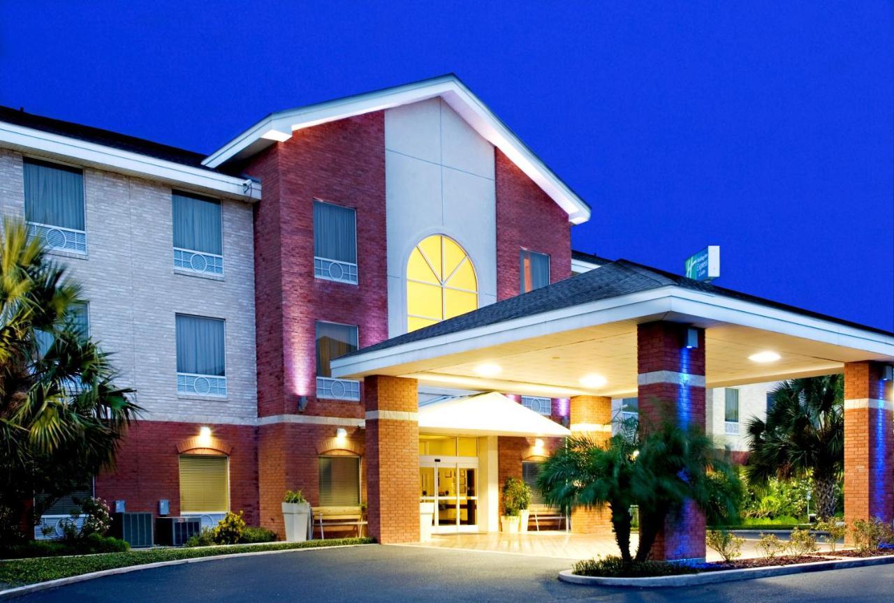 Holiday Inn Express Hotel And Suites Weslaco By Ihg Exteriér fotografie